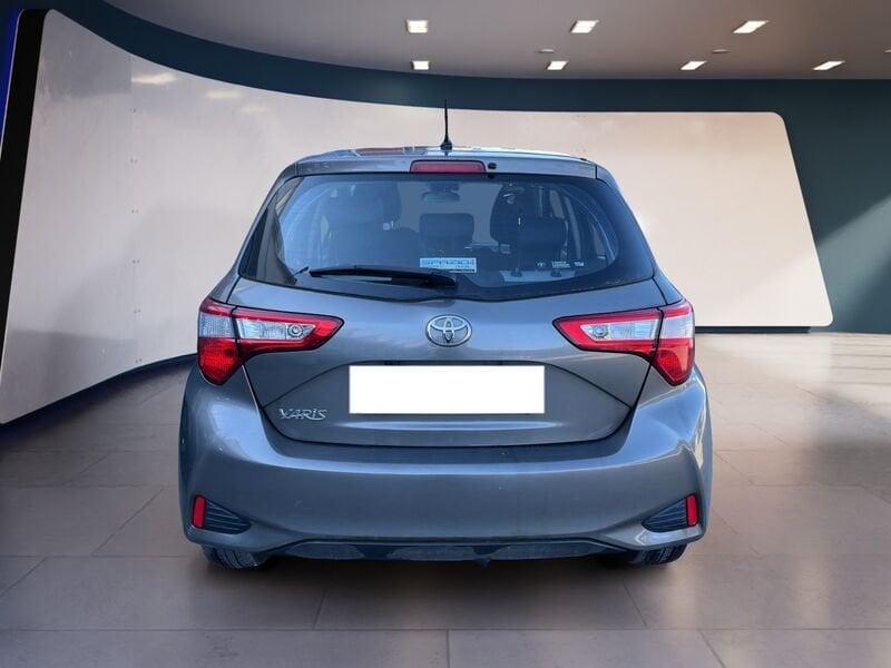 Toyota Yaris III 2017 5p 1.0 Active my18
