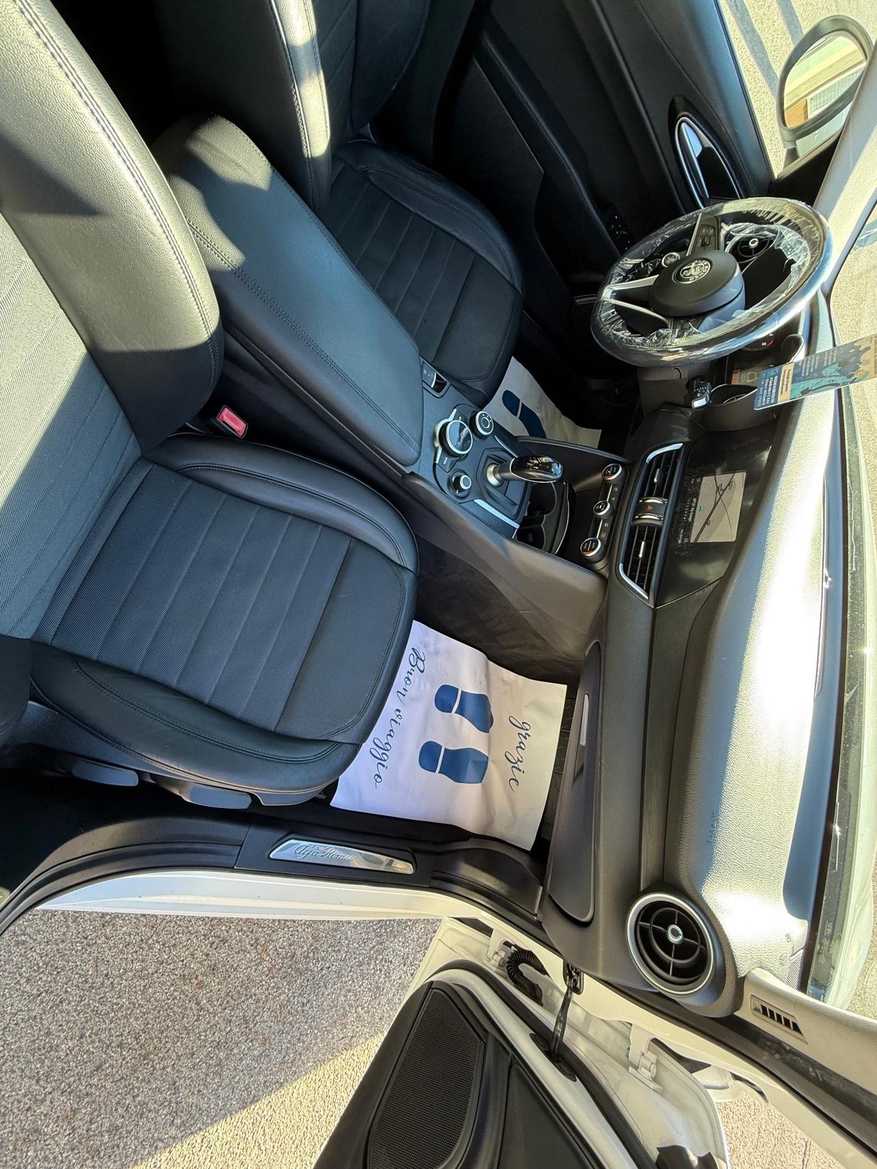 Alfa Romeo Giulia 2.2 Turbodiesel 150 CV