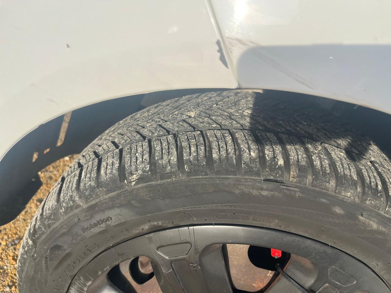 Ford Fiesta 1.2 Benzina - Neopatentati