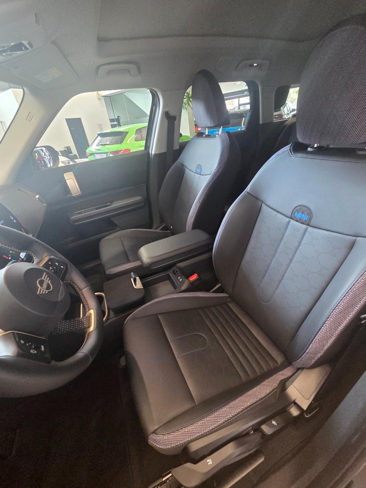 Mini Countryman John Cooper Works D Favoured