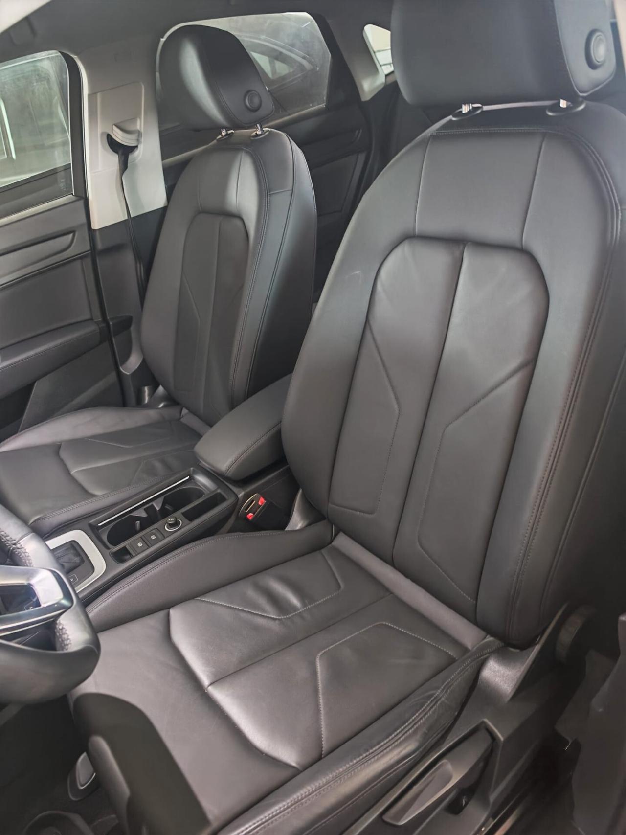 Audi Q3 SPB 35 TFSI e S tronic line edition