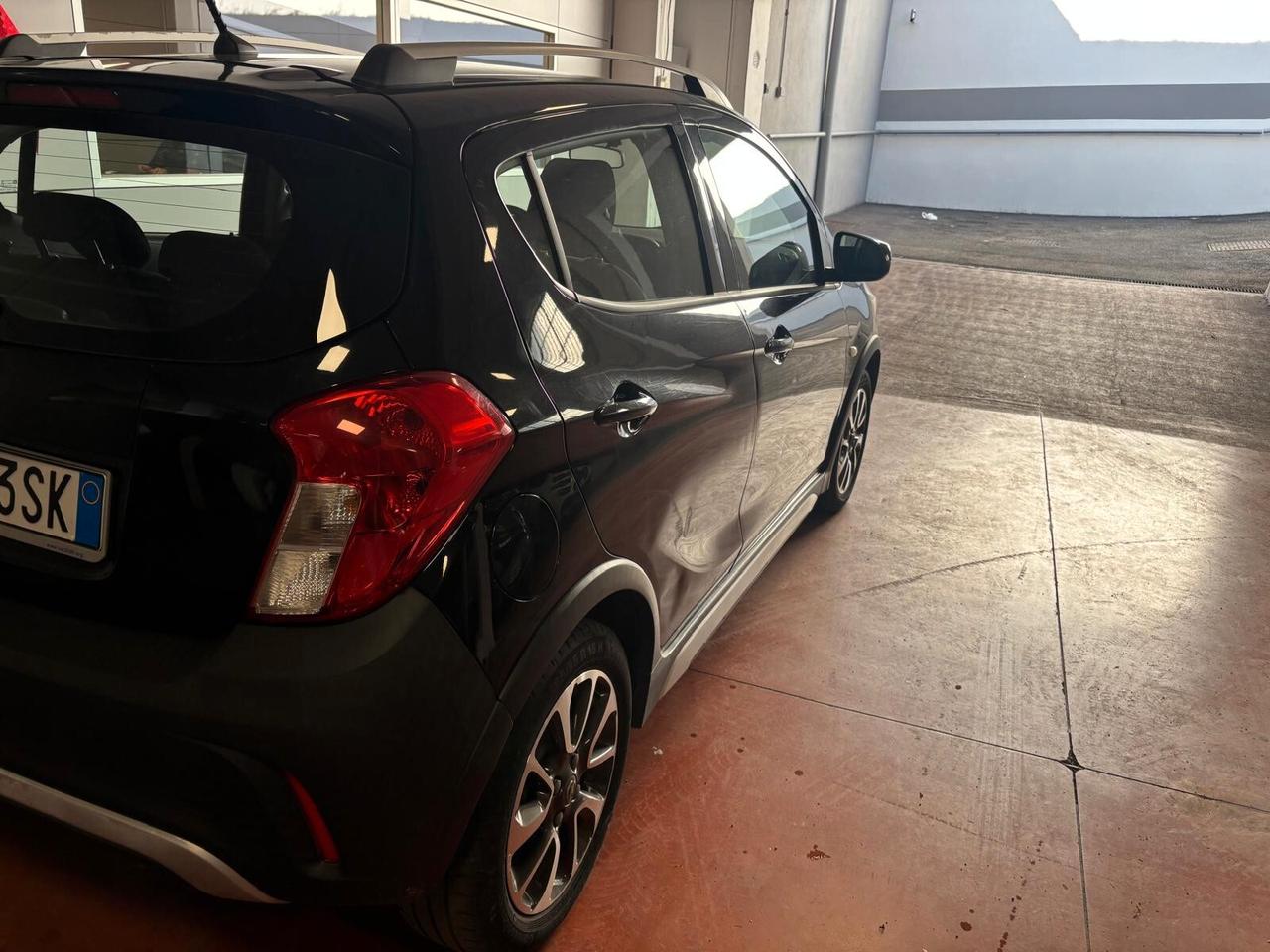 Opel Karl Rocks 1.0 73 CV GPL