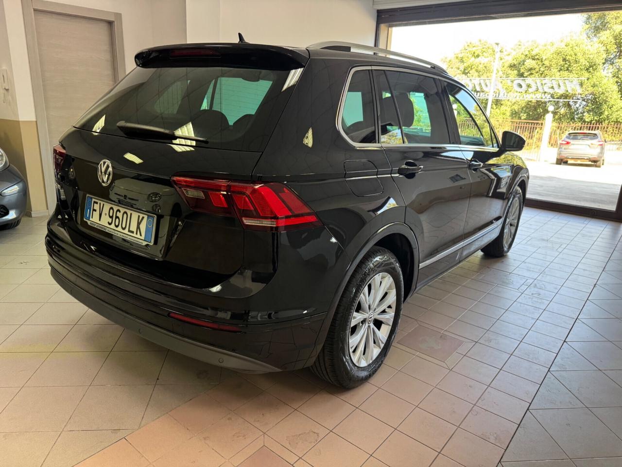 Volkswagen Tiguan 1.6 TDI SCR Sport BlueMotion Technology
