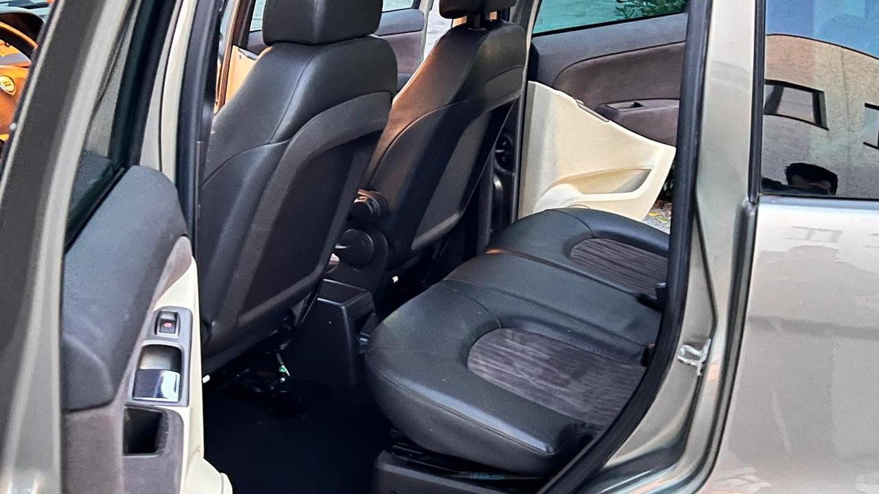 Lancia MUSA 1.4 16V Platino ok neo patentati