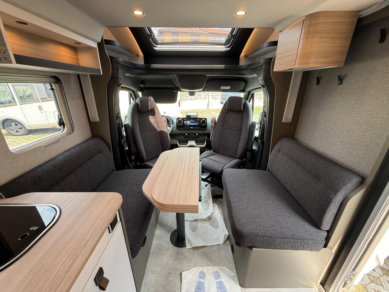 HYMER GT-S 685 MEDITERRANEE EDITION 7.40 MERCEDES