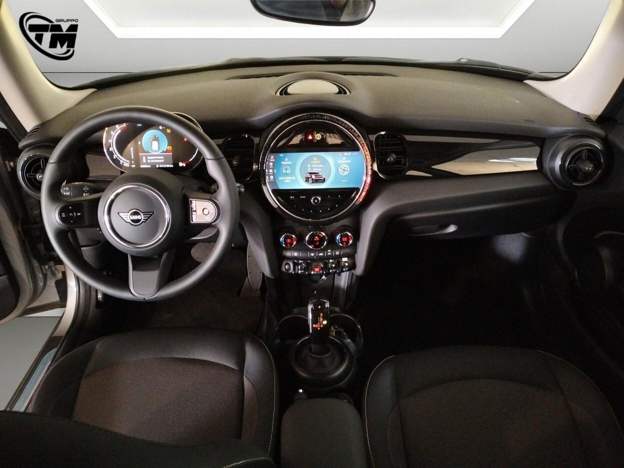 Mini 1.5 Cooper Essential