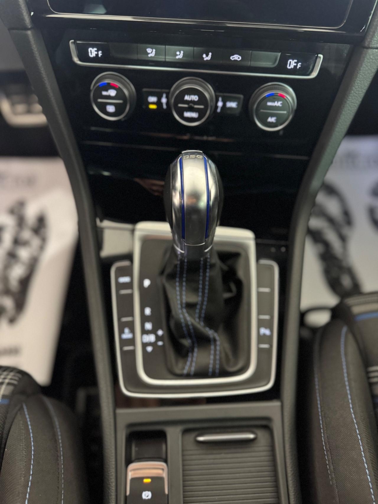 Volkswagen Golf GTI GTE DSG 5p. Plug-In-Hybrid