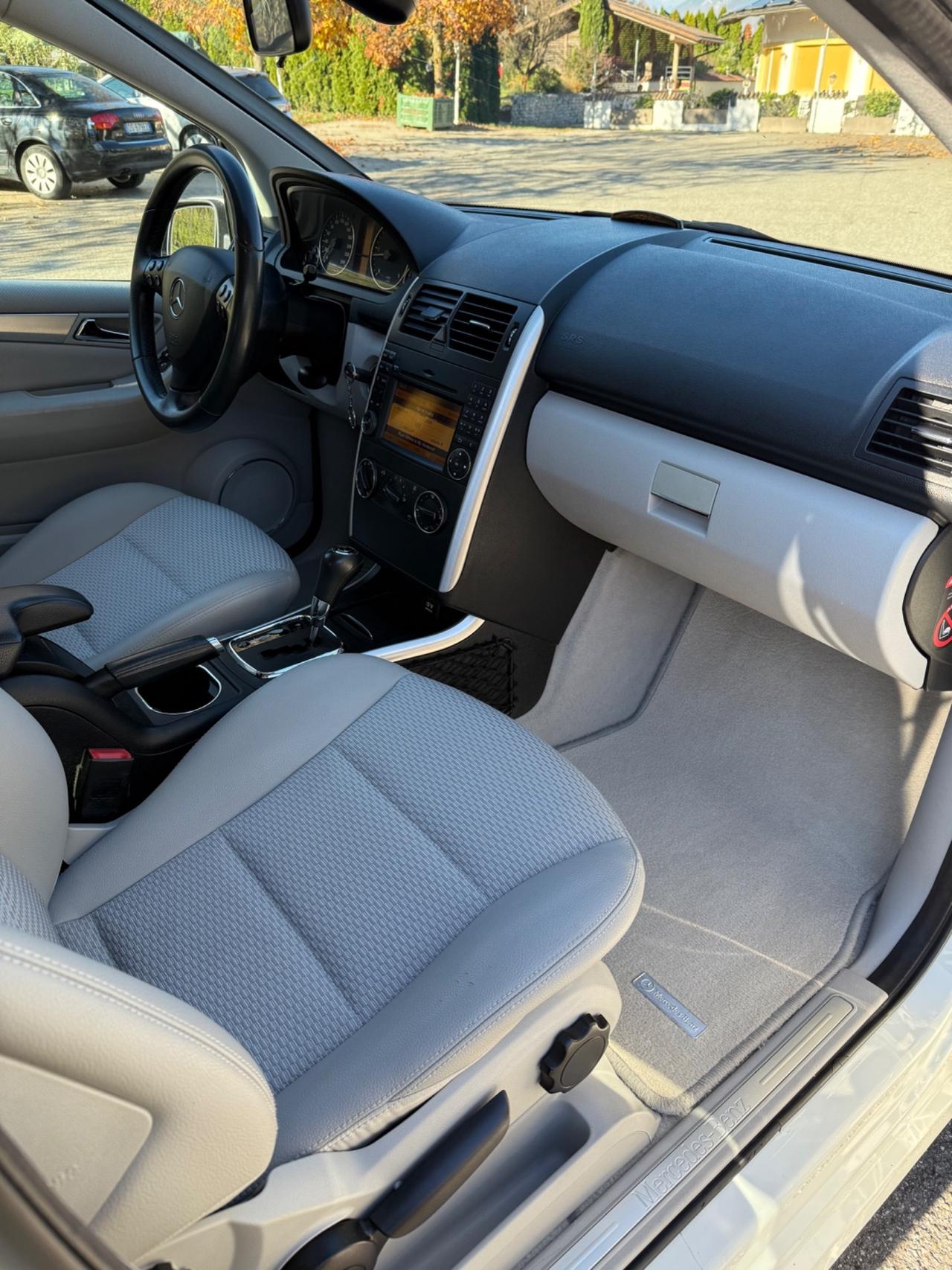 Mercedes-benz A 180 CDI Premium