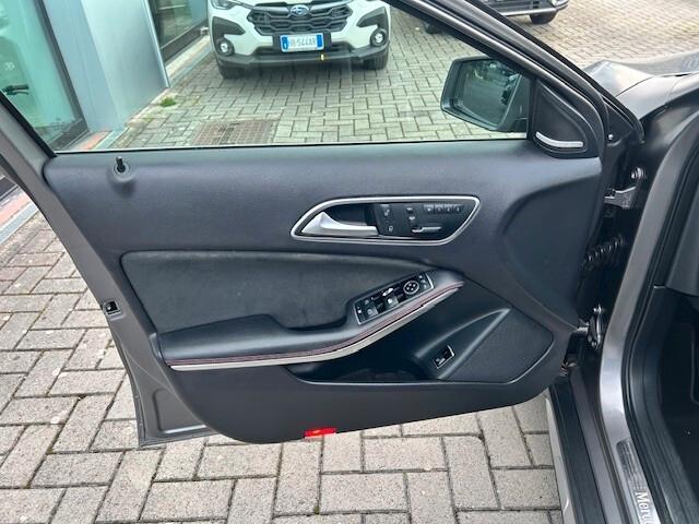 Mercedes-benz GLA 250 Automatic 4Matic Premium