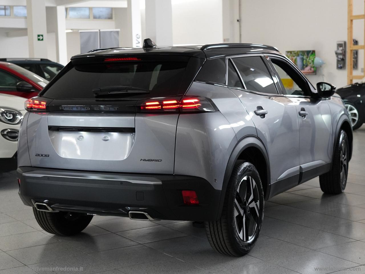 PEUGEOT 2008 Hybrid 136 e-DCS6 GT