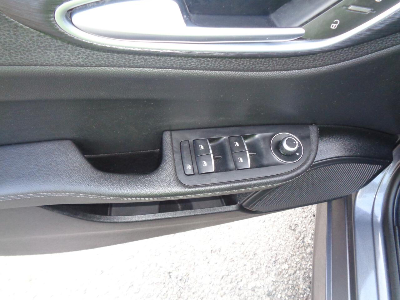 Giulia 2.2 Turbodiesel 150 CV Super distrbz km0