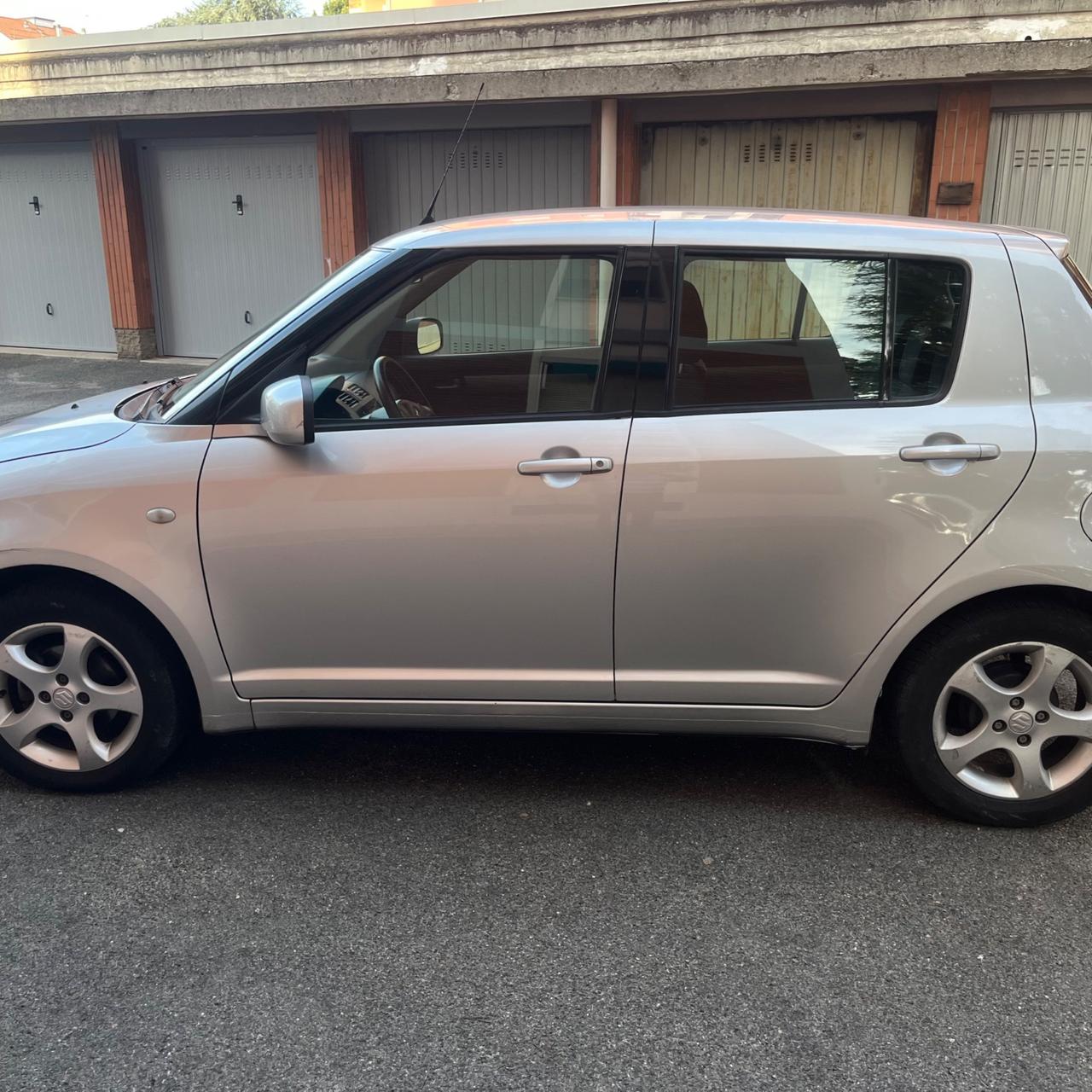 Suzuki Swift 1.3 5p. GL