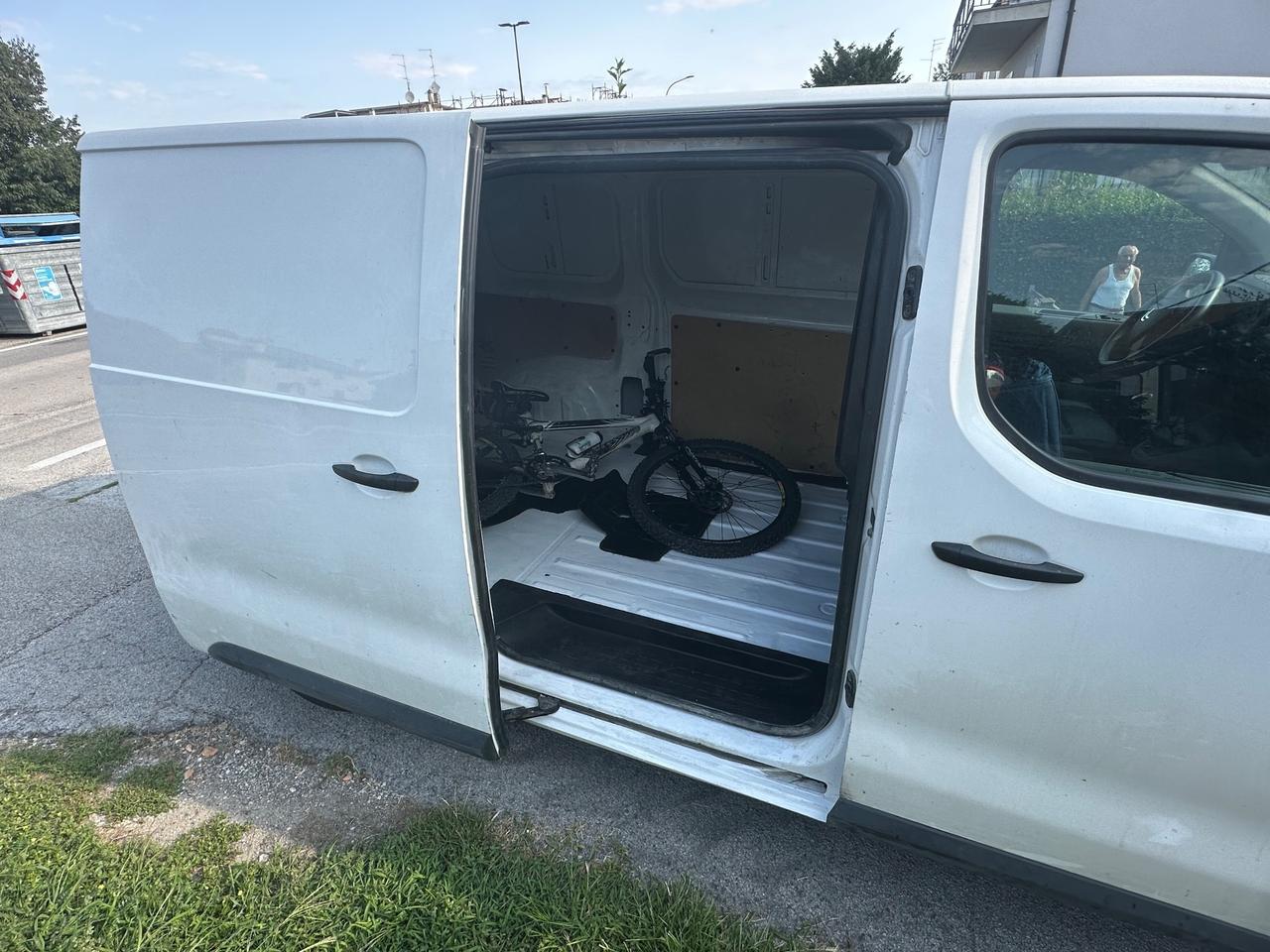 Citroen Jumpy 2019 diesel