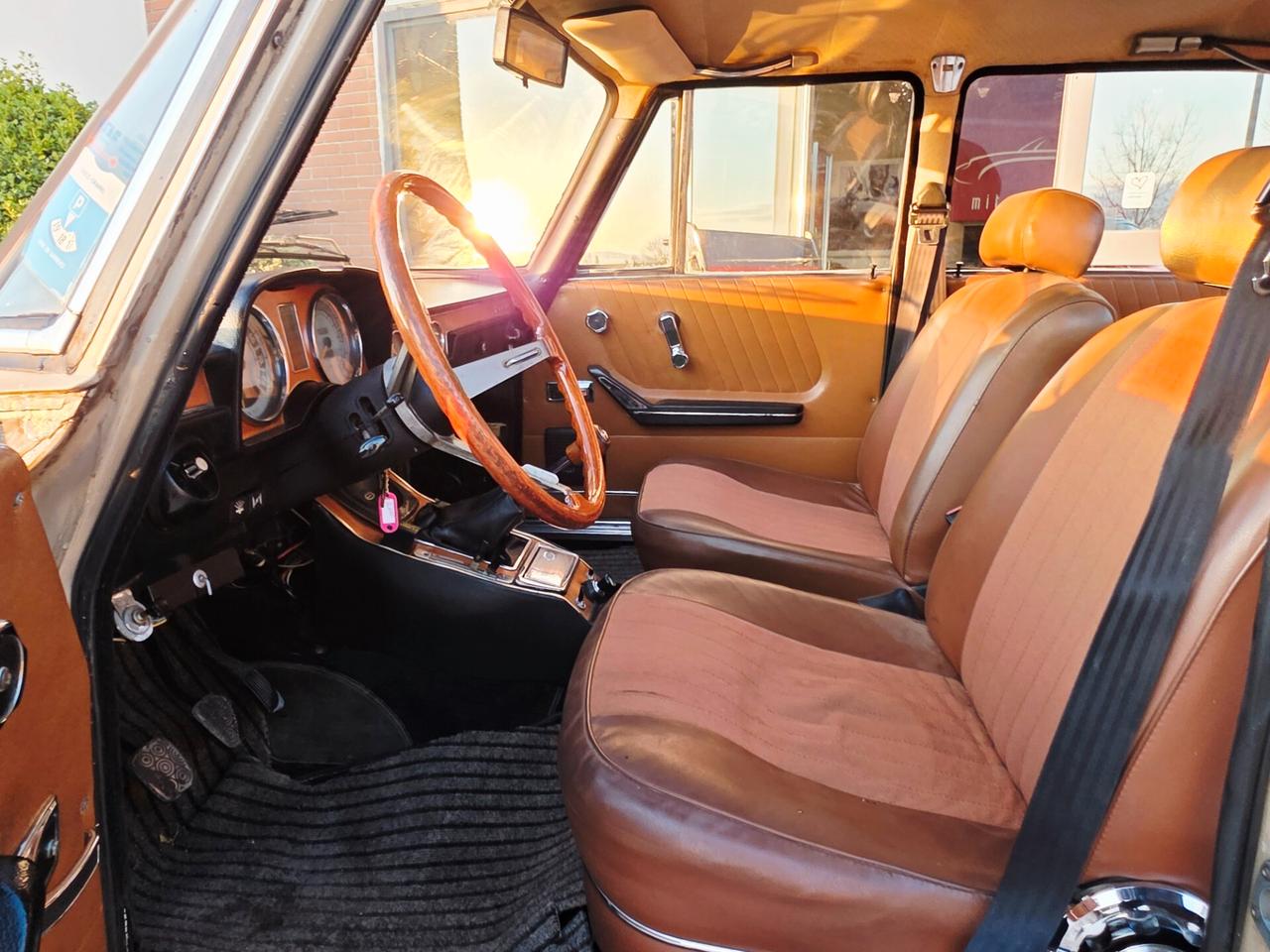 Alfa Romeo 2000 berlina