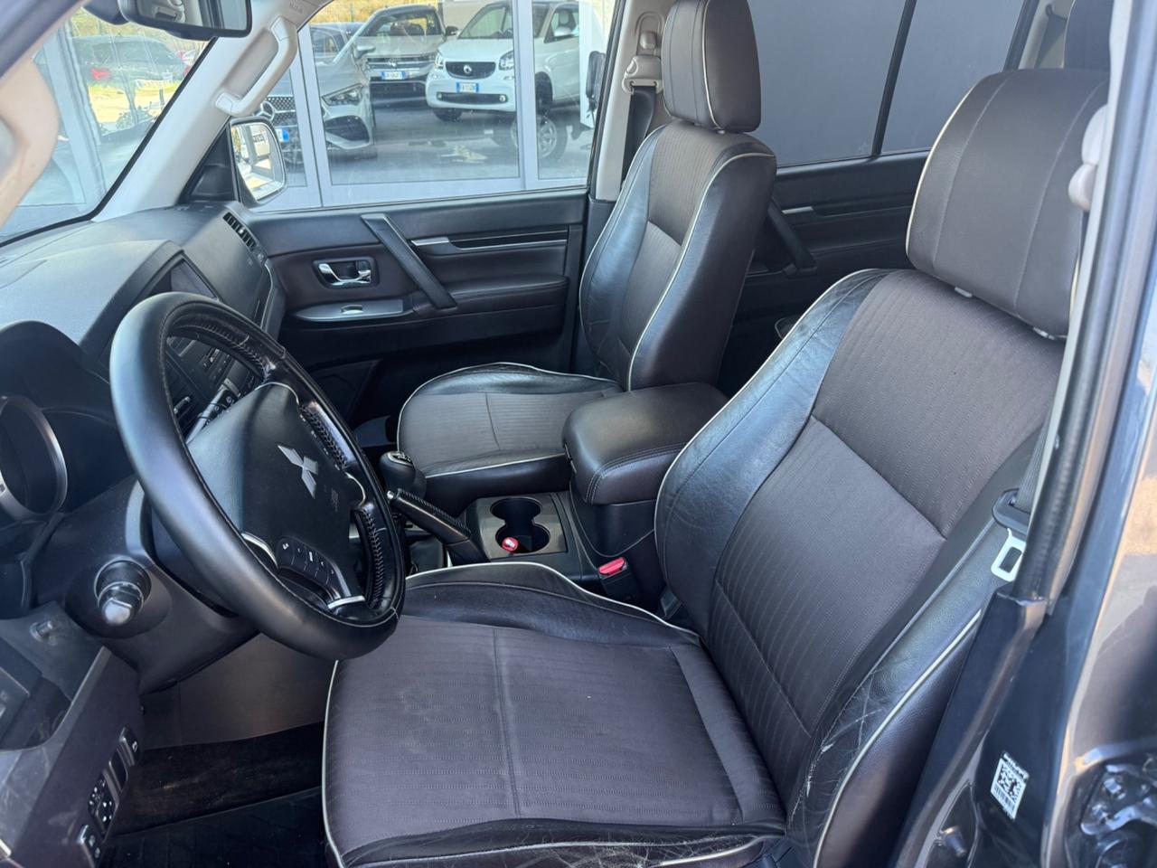 Mitsubishi Pajero 3.2 DI-D 16V 5p. Intense DPF