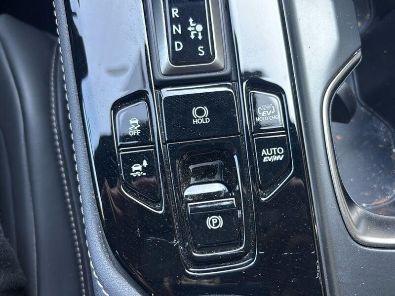 Lexus NX Plug-in F Sport 4WD