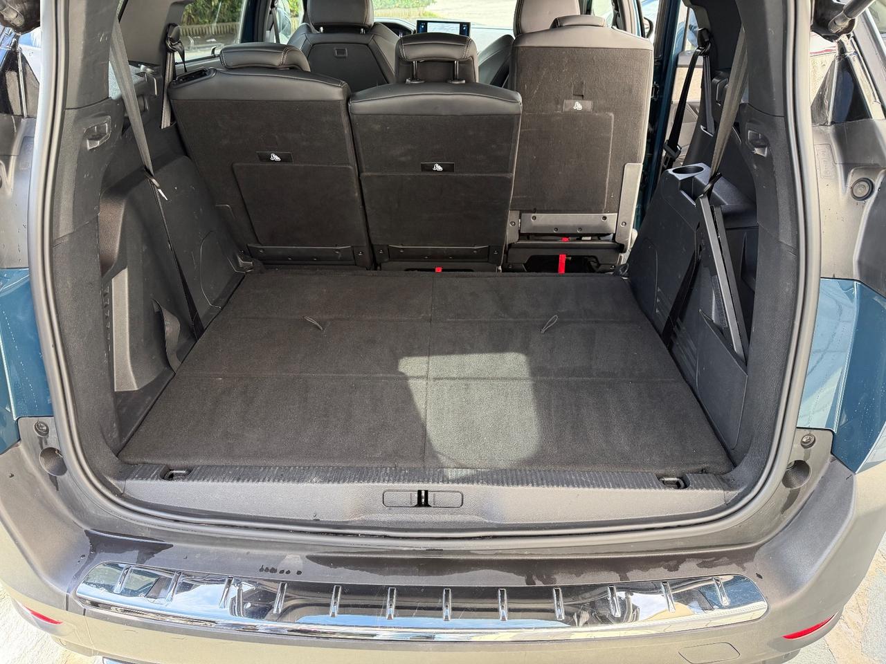 Peugeot 5008 1.5 130cv EAT8 7 POSTI GT-LINE