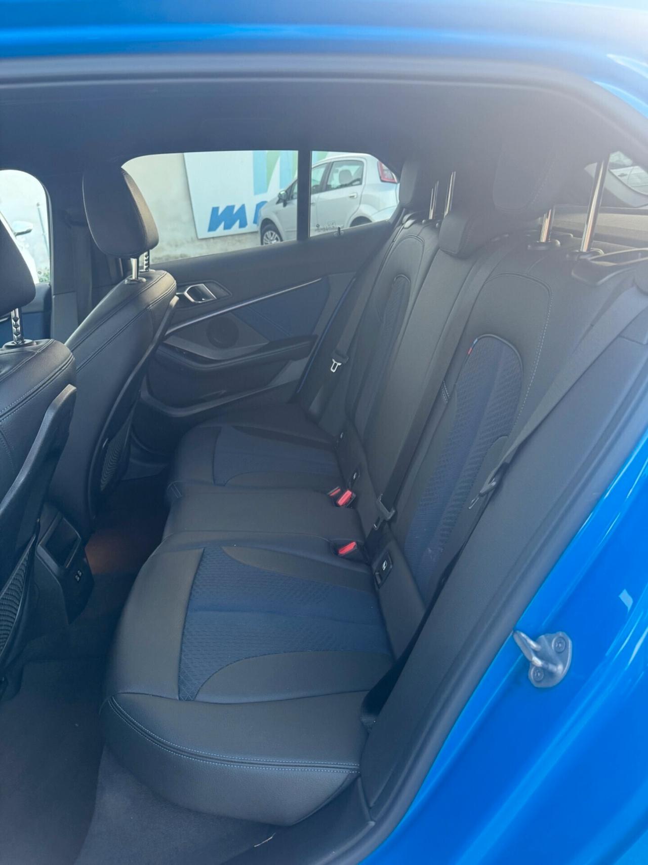 Bmw 116d 5p. Msport Automatico