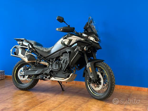 CF Moto MT 800 Explore tua a soli 98 euro al mese