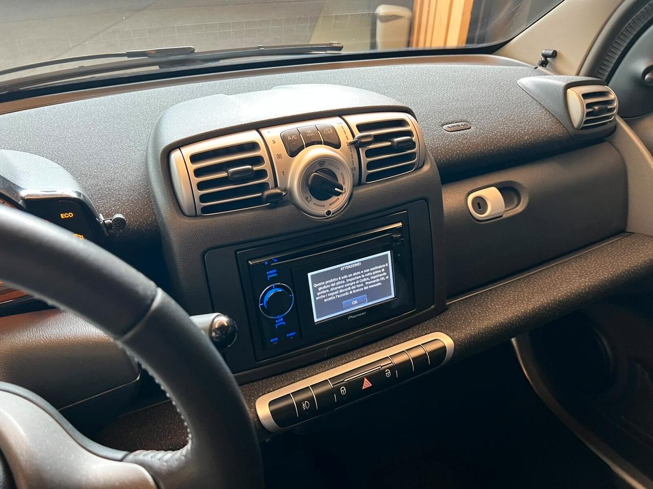 Smart ForTwo 1000 52 kW coupé pure