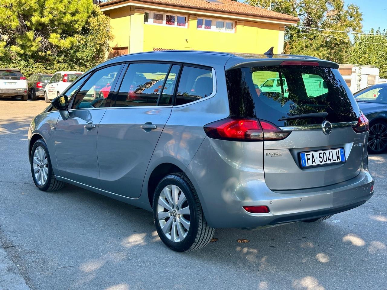 Opel Zafira Tourer 1.6 Turbo soli 115000 km 7 posti