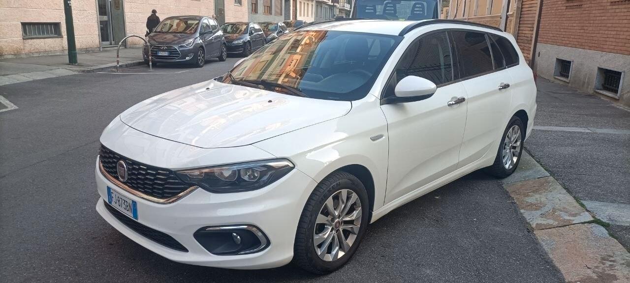 Fiat Tipo 1.4 T-Jet 120CV GPL SW Lounge
