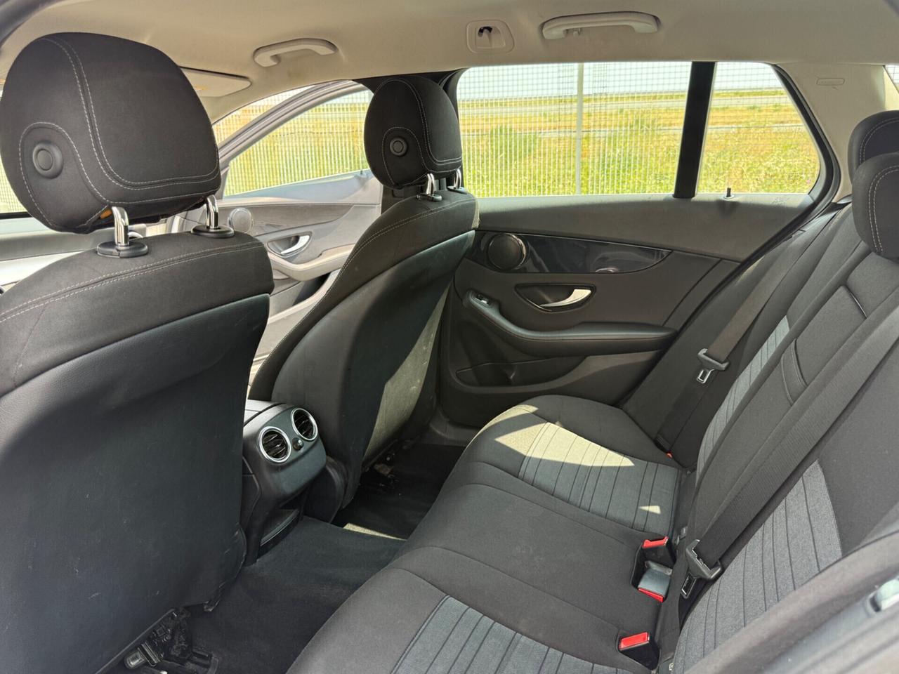 Mercedes-benz C 180 d Automatica-NAVI-PERMUTABILE