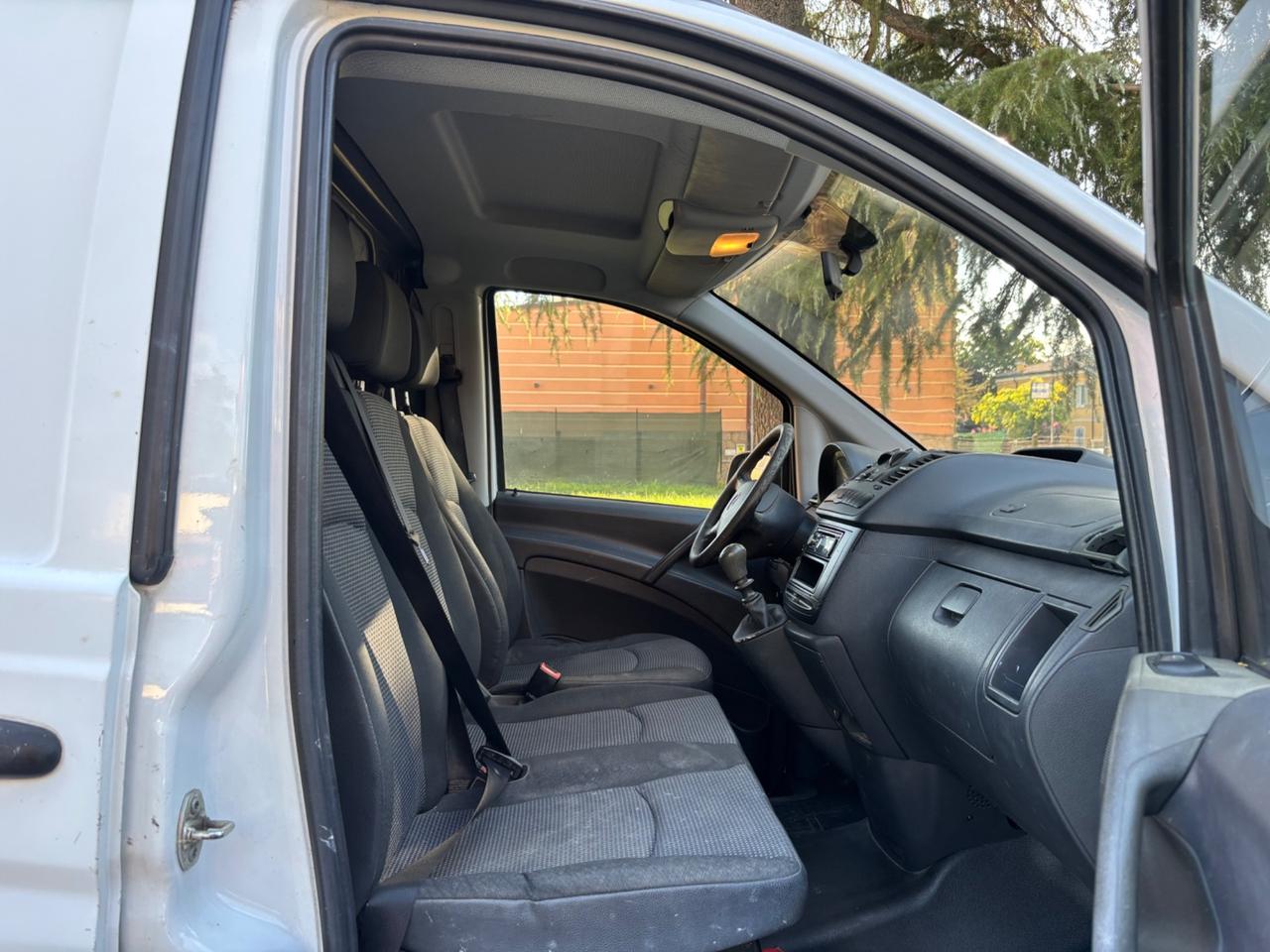 Mercedes-benz Vito 2.2 110 CDI 3posti