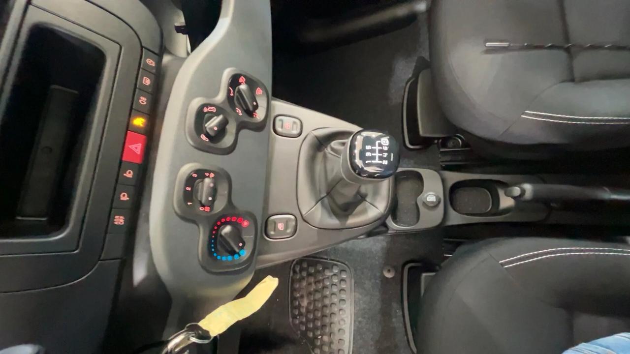 Fiat Panda 1.0 FireFly S&S Hybrid Pandina KM0