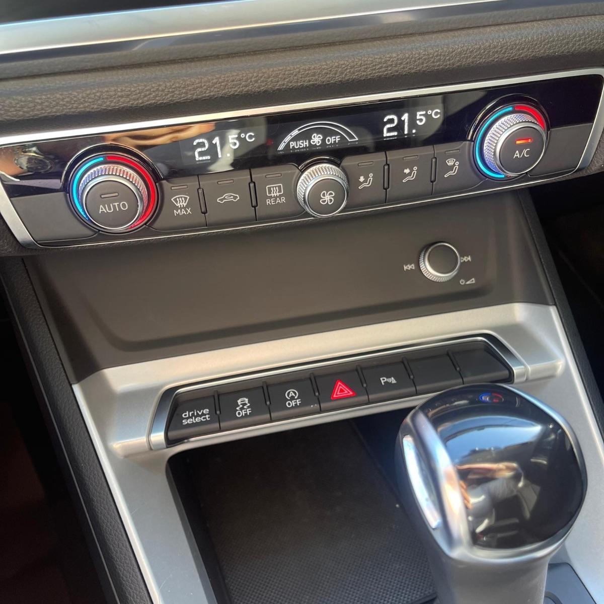AUDI - Q3 - SPB 35 TDI STRONIC SLINE