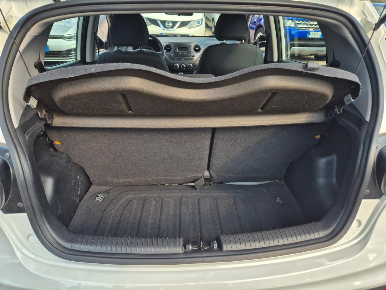 Hyundai i10 1.0 MPI Login