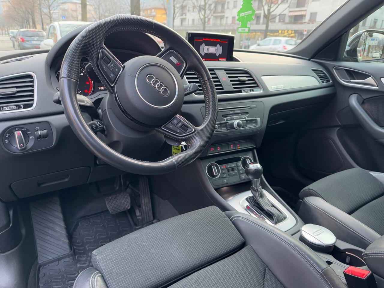 Audi Q3 2.0 TDI QUATTRO S TRONIC S LINE EDITION Sport CON TETTO PANORAMICO