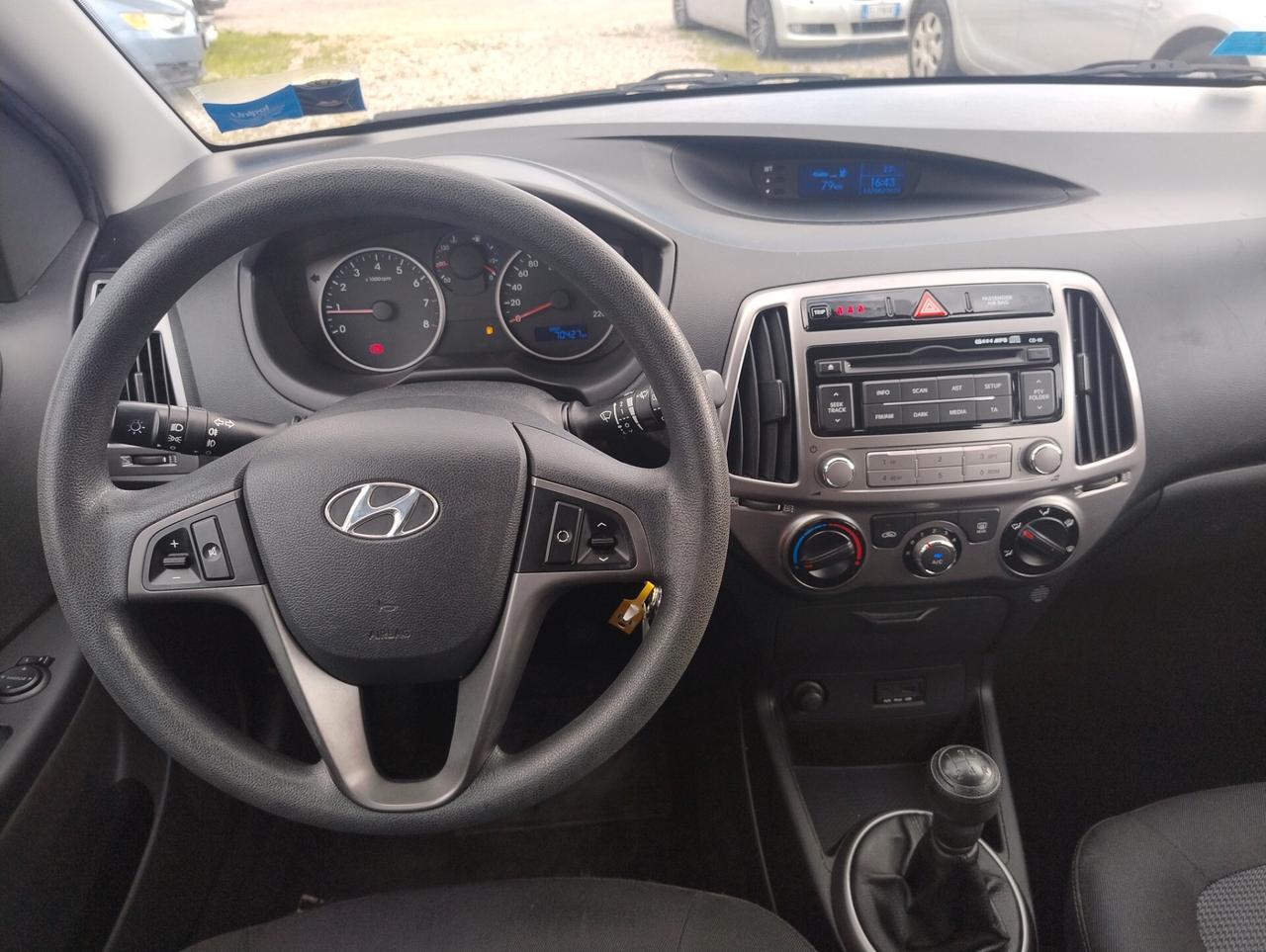 Hyundai i20 1.2 5p. Econext Sound Edition