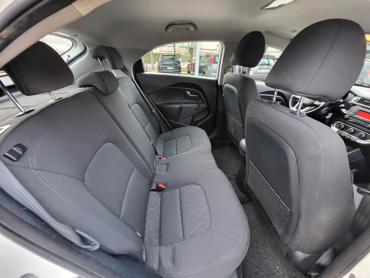 Kia Rio 1.1 CRDi 5p. Cool