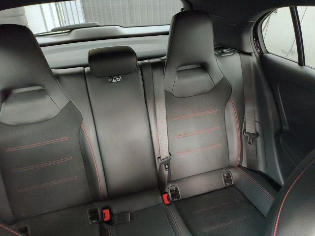 MERCEDES-BENZ A 220 Automatic Premium