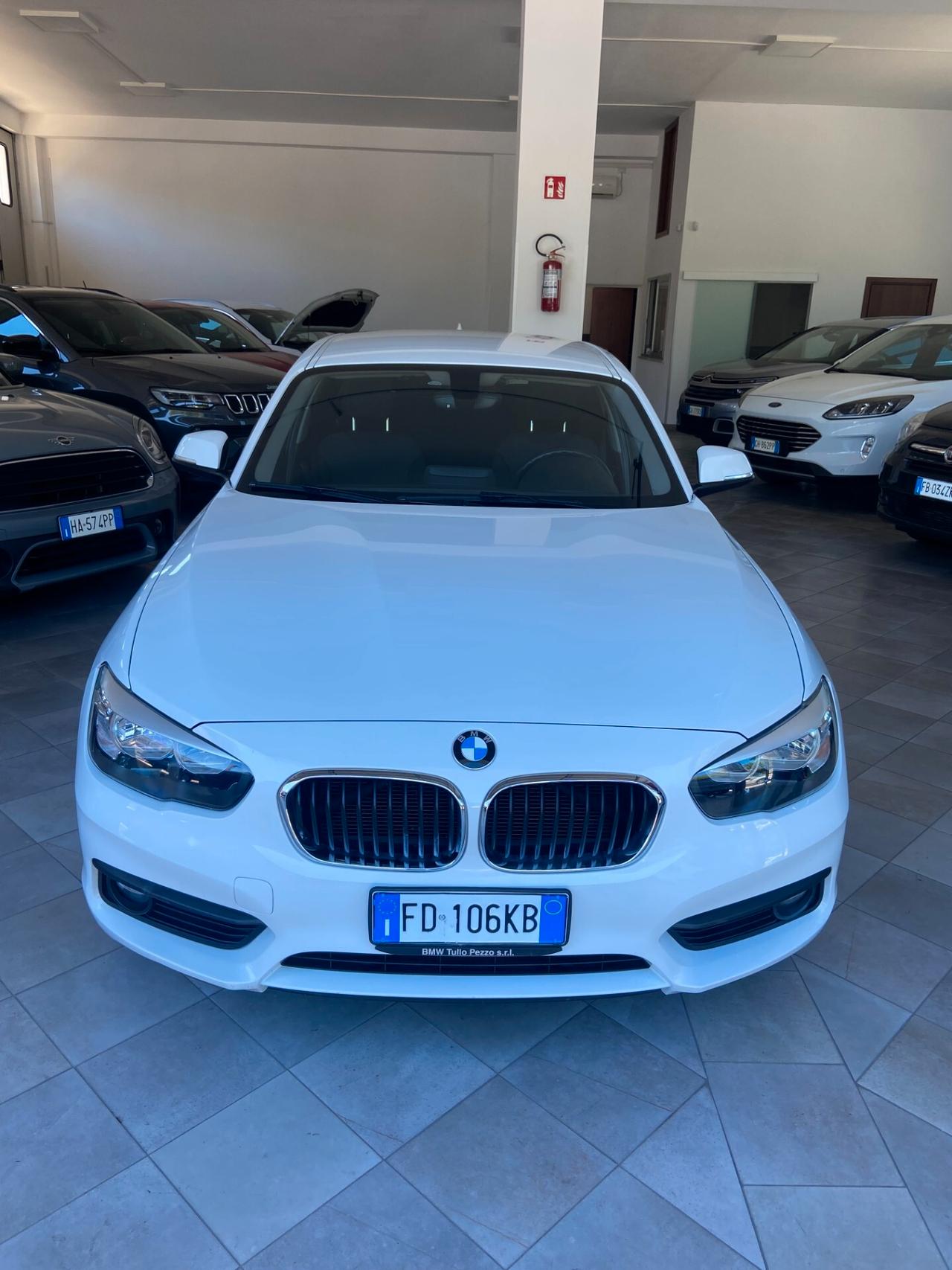 Bmw 116 116d 5p. Urban