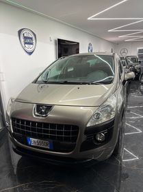 Peugeot 3008 1.6 HDi 112CV cambio robotizzato Premium