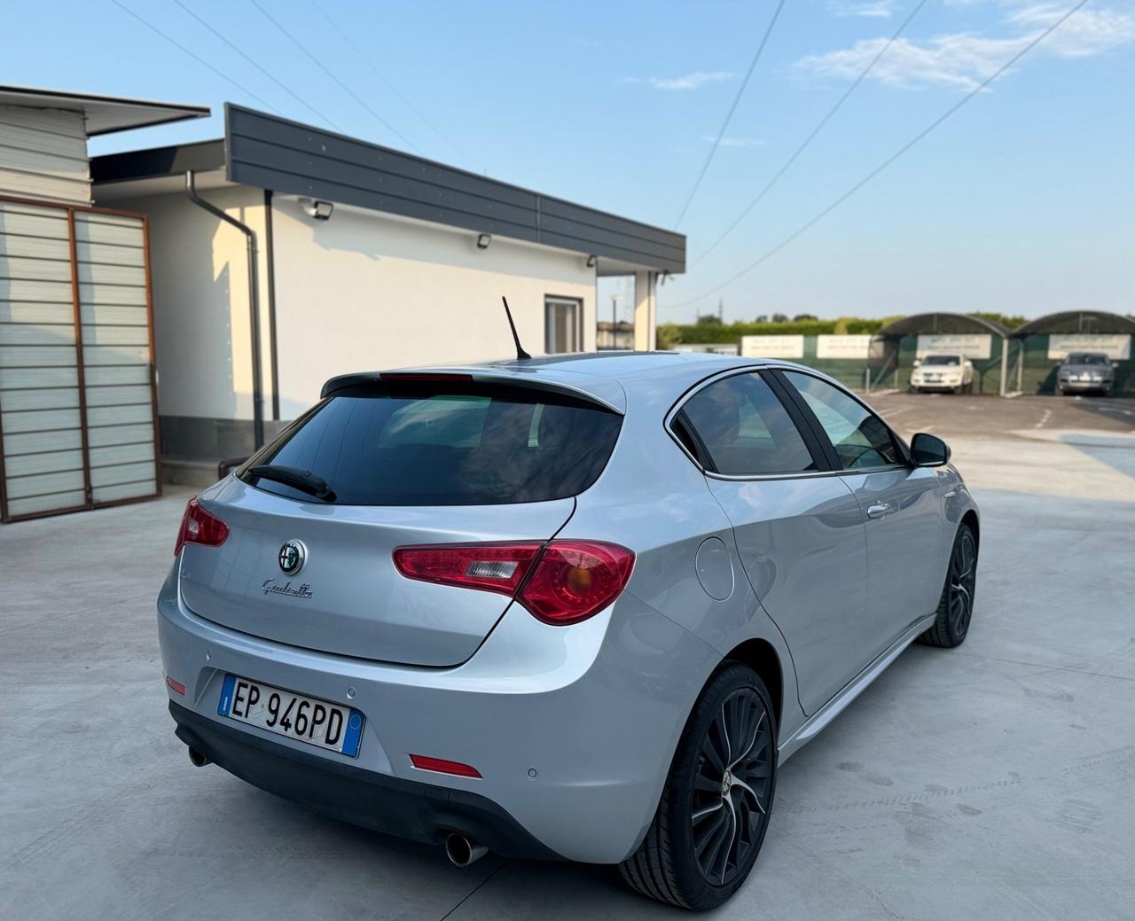 Alfa Romeo Giulietta 2.0 JTDm-2 140 CV Exclusive