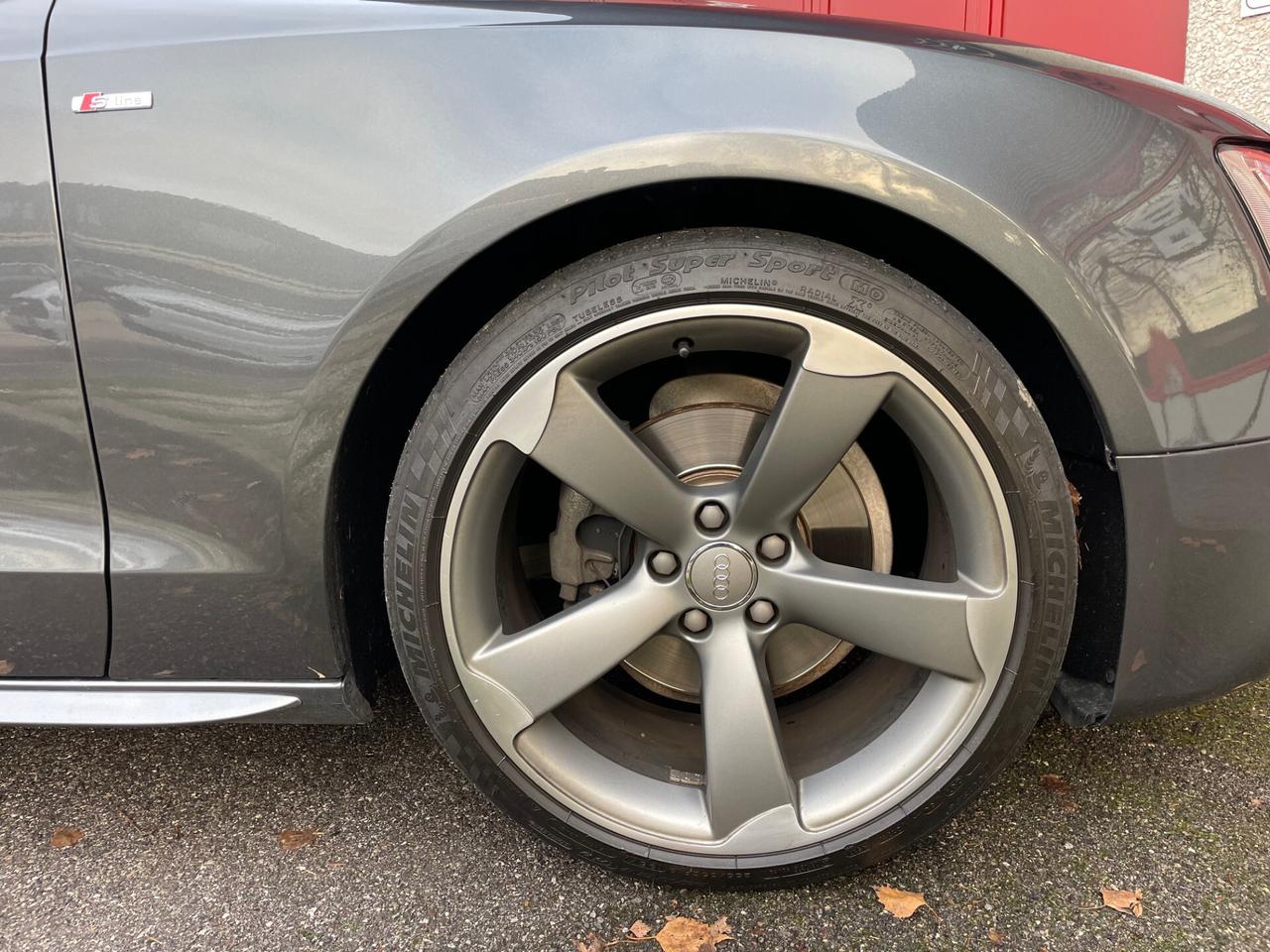 Audi A5 Coupè 2.0 TDi quattro S-Tronic S-Line