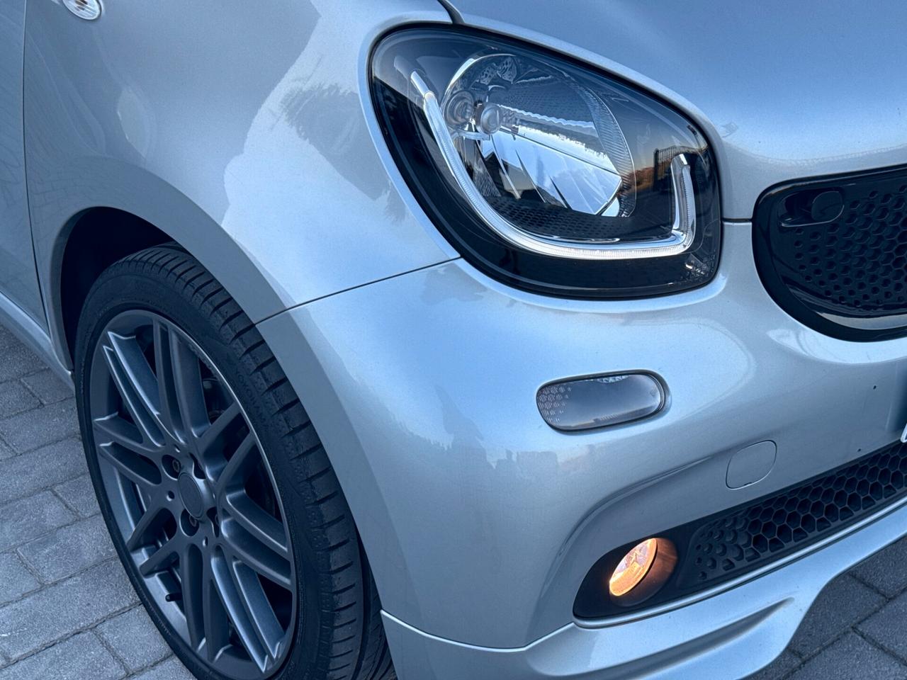 Smart ForFour 90 0.9 Turbo twinamic Passion*BRABUS*