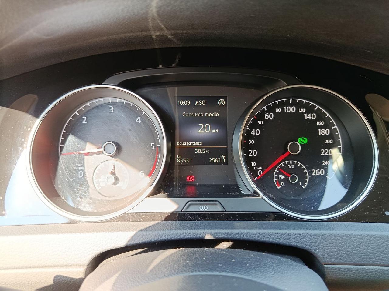 Volkswagen Golf 2.0 TDI BluEmotion R-Line #6035