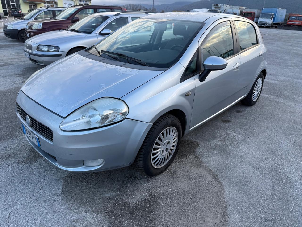 Fiat Grande Punto 1.3 MJT 75 CV 5 porte Dynamic