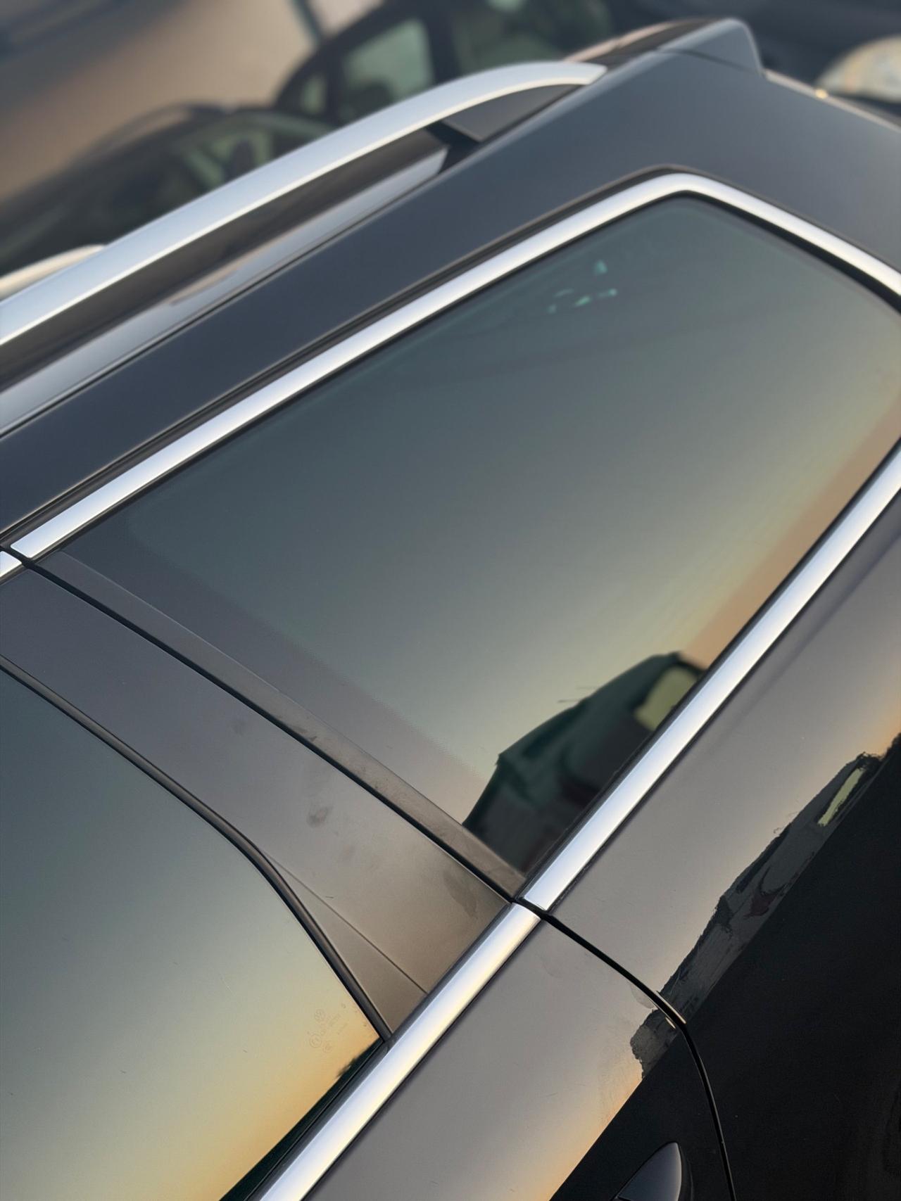 Volkswagen PASSAT 1.6 DIESEL 2011 - CARPLAY