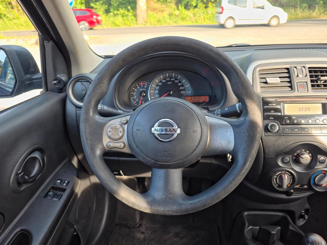 Nissan Micra 1.2 12V 5 porte Tekna CV-80 2015-E6B Manuale NEO