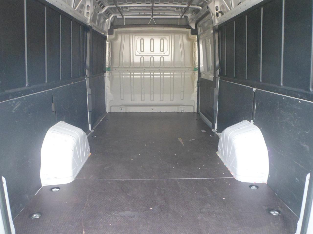 Fiat Ducato furgone maxi