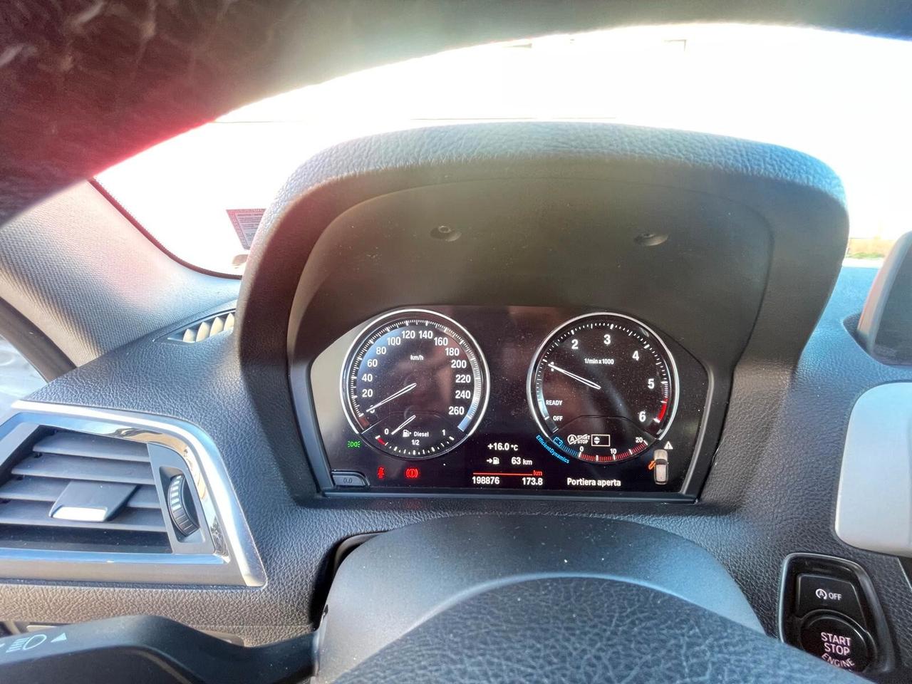 Bmw 116 116d 5p. Advantage