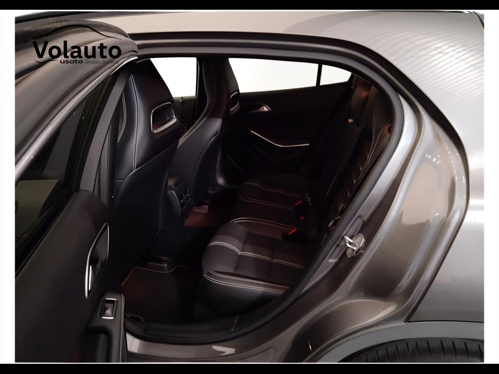 Mercedes-Benz GLA-X156 2017 - GLA 200 d Sport auto