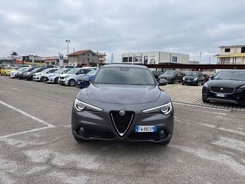 Alfa Romeo Stelvio 2.2 Turbodiesel 190 CV AT8 Q4 Business