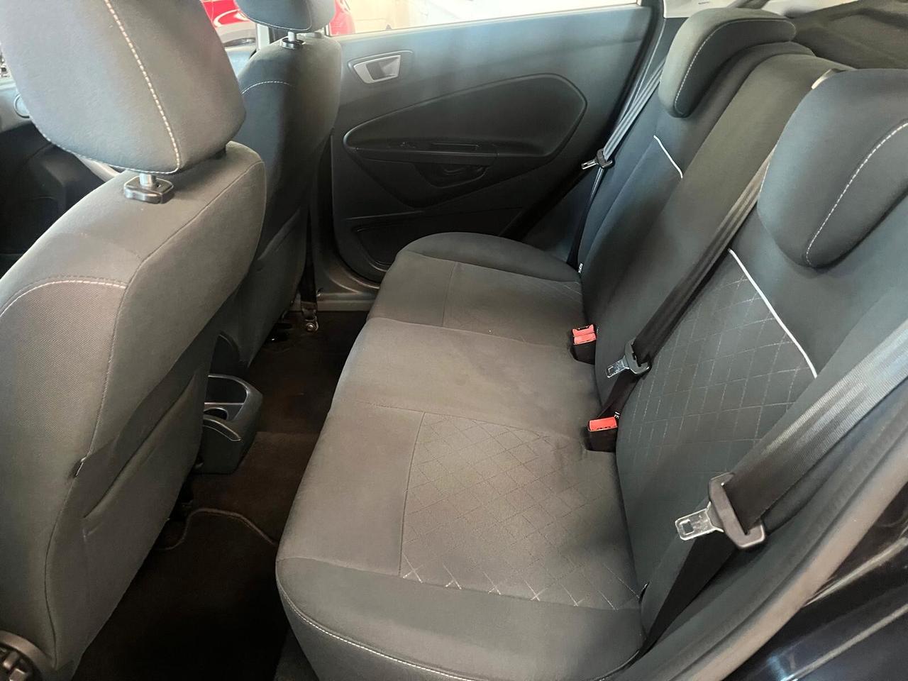 Ford Fiesta Ikon 1.2 60CV 5 porte