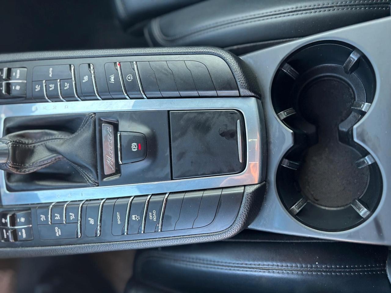 Porsche Macan 2.0T 245CV XENON LED NAVI FULL